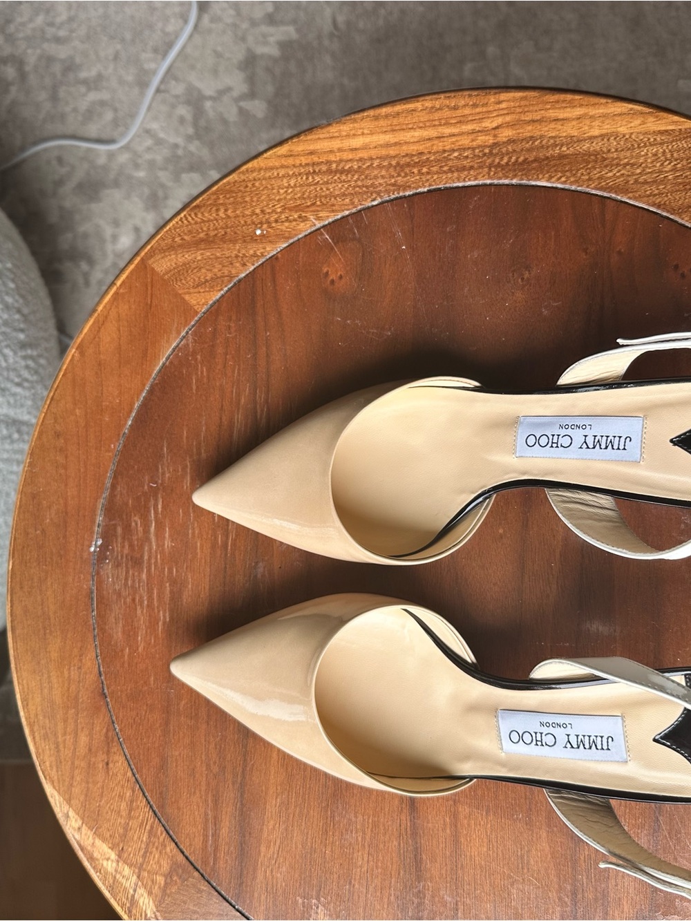 Jimmy Choo Beige Patent Leather Pointed Toe Slingback Pumps size 38.5 - Classic